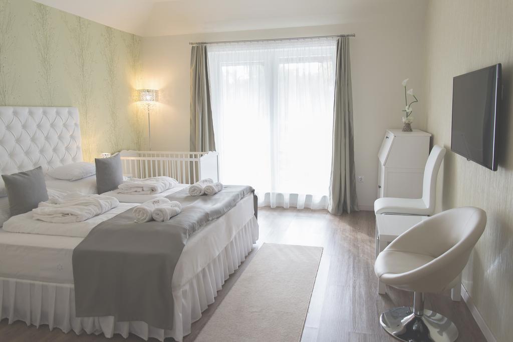 Munkacsy Hotel Bekescsaba Δωμάτιο φωτογραφία